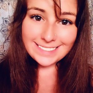 Meet your Posher, Savannah